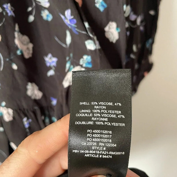 Aritzia Wilfred Barossa Dress Black Multi Floral Size Medium - Picture 10 of 10